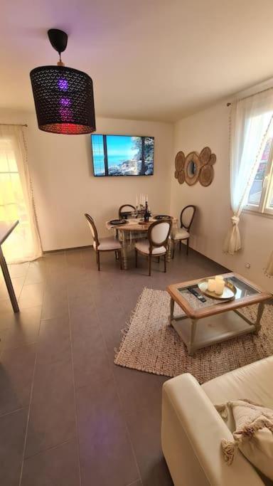 La Villa Romane Montfaucon  Kültér fotó